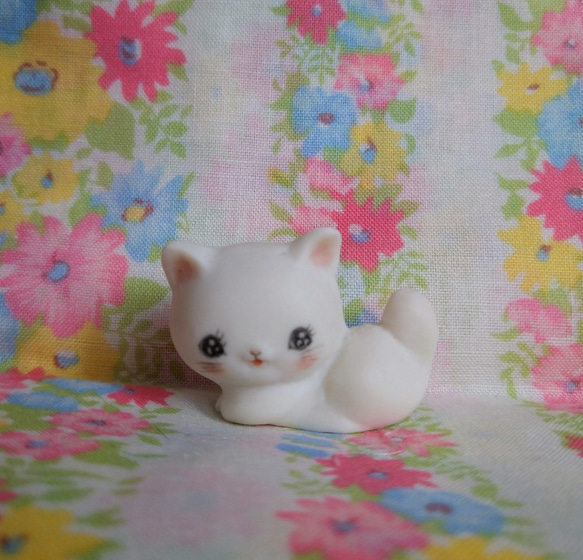 ビスク猫（白） 6枚目の画像