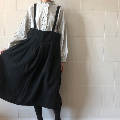 リネンサスペンダースカート(黒) ロングスカート（マキシ丈） Ito-hari