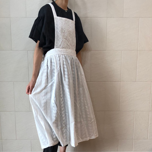 airi×Starry ホイップエプロンワンピース lilLilly airi×Starry ホイップエプロンワンピース
