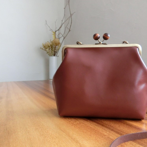 ダークブラウン レザー がま口バッグ ダークブラウン レザー がま口バッグ