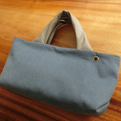 アンティーク加工の帆布に革の持ち手バッグ（ブルーグレー） 3枚目の画像