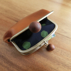 木玉のかわいい二つ口がま口財布(ブラウン） 3枚目の画像