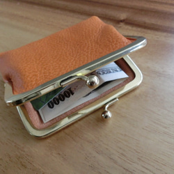 真鍮製がま口のヌメ革財布（黄茶） 3枚目の画像