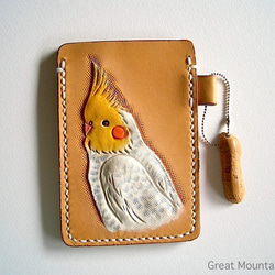 オカメインコ 鳥 革 パスケース　鳥グッズ レザー インコ カードケース プレゼント 3枚目の画像