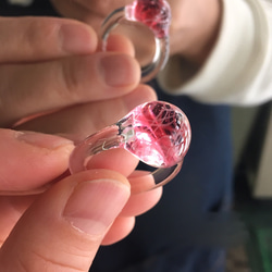 Ｍ様専用オーダー キャンディー ガラスの指輪  ピンク＊エメラルドグリーン（送料無料） 3枚目の画像