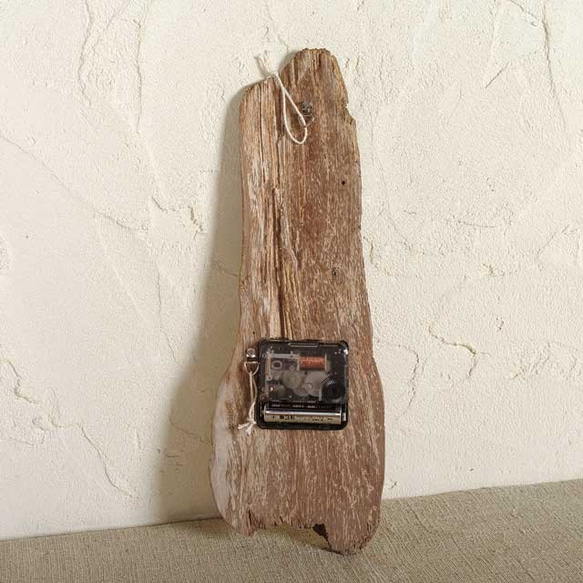 流木の壁掛け時計、縦横兼用－９ 4枚目の画像