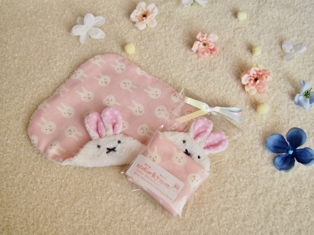 ネーム入れ、名入れ可♪miniうさちゃんのタオルハンカチ