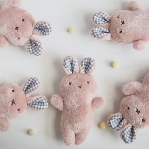 くすみピンクうさぎちゃん （フランネルボアぬいぐるみ） ぬいぐるみ