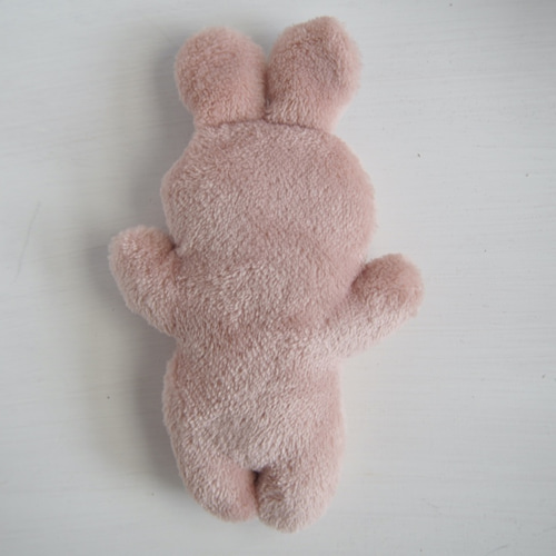 くすみピンクうさぎちゃん （フランネルボアぬいぐるみ