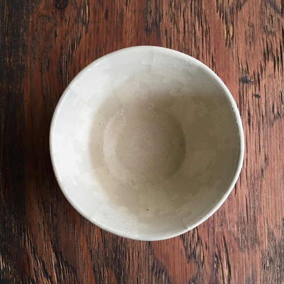 ピースなお茶碗（ホワイト） 3枚目の画像