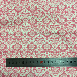 エレガントなダマスク柄  カットクロス  ピンク系（110cm×50cm） 綿100%  シーチング 3枚目の画像