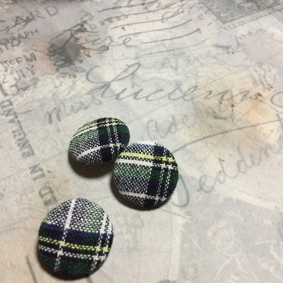 ペイタ様　美品　J.PRESS ツイード くるみボタン 平くるみボタン 18mm｜くるみボタンの卸通販 《タカシマ》