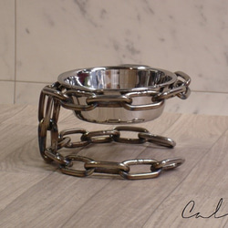 超小型犬～猫用　シングル　食器台　鎖(チェーン）ステンレス　溶接焼け色　食器付き　フードテーブル　アンティーク 3枚目の画像