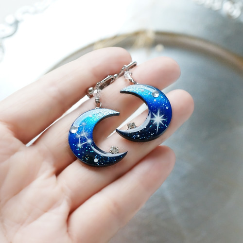 スワロフスキーピアス月と星 SWAROVSKI]* Moon and star *月と星 ロング ドロップピアス