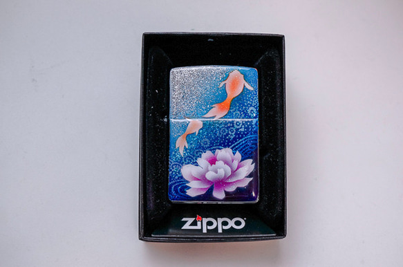 名入れ無料 ZIPPO　牡丹と金魚　ジッポ　ライター　箱付き　銀箔 4枚目の画像