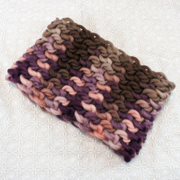 【特価品・新色】ストレッチ編みの　ビッグネックウォーマー　紫(ピンク～茶)系 3枚目の画像