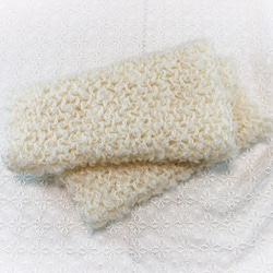 【特価】くるくるモヘア毛糸のネックウォーマー　オフホワイト 4枚目の画像