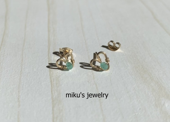 14kgf heart emerald earrings 7枚目の画像