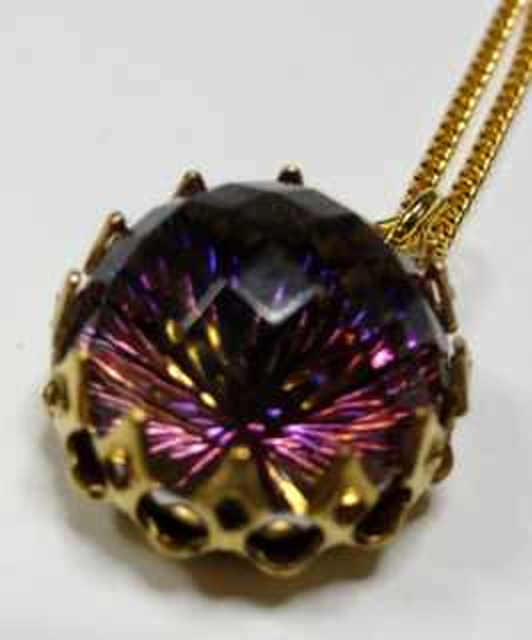 heliotrope starburst pendant necklace 2枚目の画像