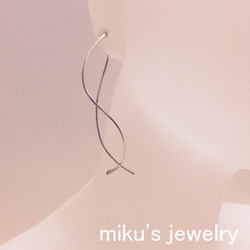 14kgf waved hoop earring 2枚目の画像