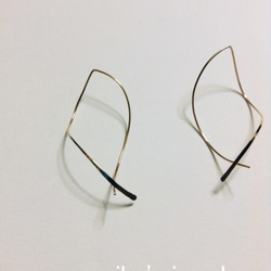 14kgf waved hoop earring 4枚目の画像