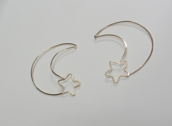 14kgf moon and star hoop ピアス 4枚目の画像