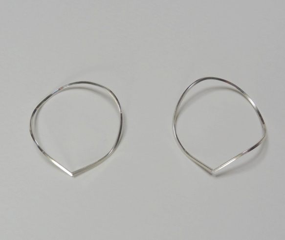 silver 925 curvy hoop　ピアス 3枚目の画像