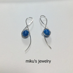 シルバー925 lyric blue apatite earrings 2枚目の画像