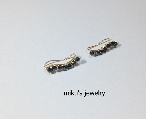 14kgf climber black spinnel earrings 3枚目の画像