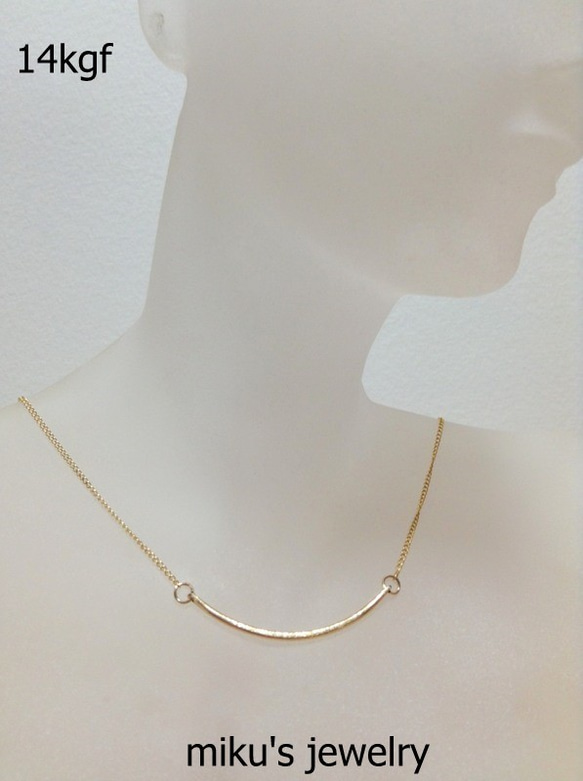 14kgf curved bar necklace 4枚目の画像