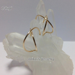 14kgf faux double cross hoop earrings 2枚目の画像