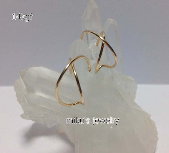 14kgf faux double cross hoop earrings 2枚目の画像