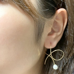 14kgf ribbon hoop earrings 3枚目の画像