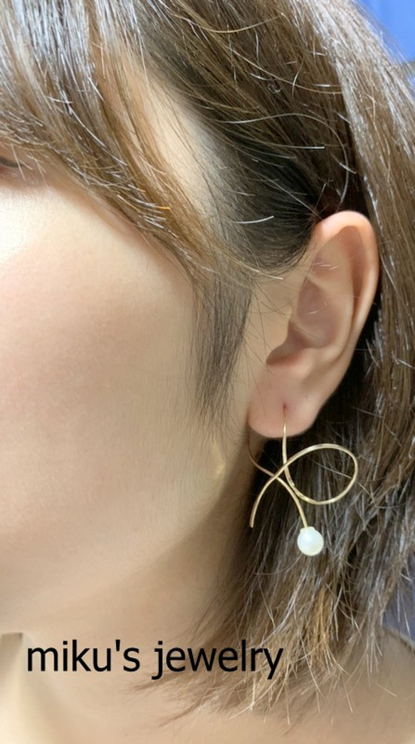 14kgf ribbon hoop earrings 3枚目の画像