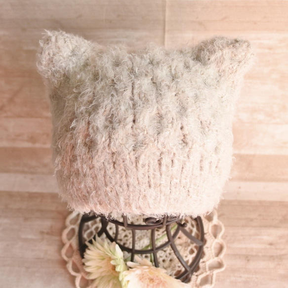 【送料無料】アラン編みのふわふわ猫耳ニット帽♛　 6枚目の画像