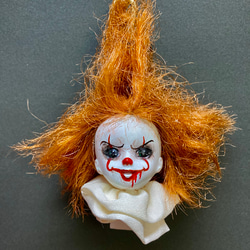 ハロウィン ペニーワイズコス キーホルダー キーホルダー うつけ
