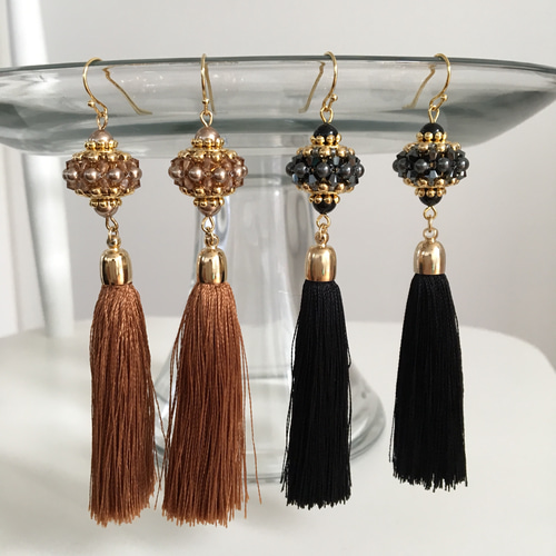 送料無料！ ロンデル × タッセル ピアス ピアス（その他） Déesses