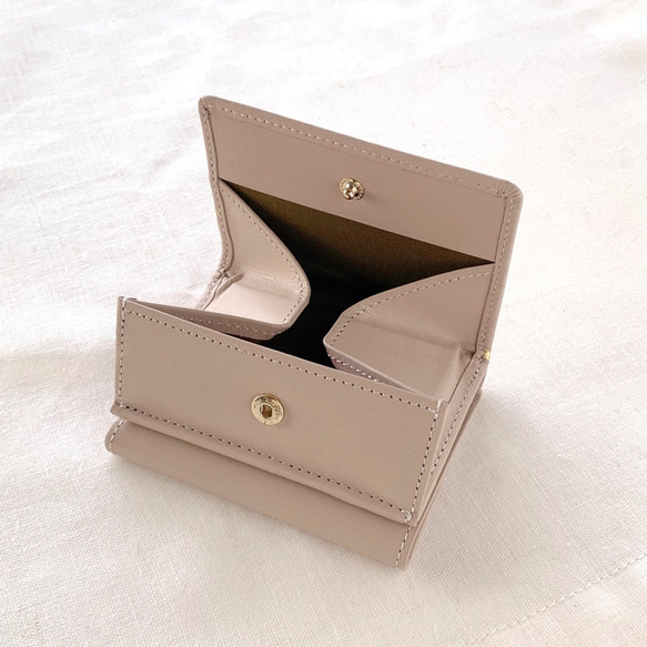 Compact Wallet (Cowhide Leather Mini Wallet) Viola Blooms ~petit 第4張的照片