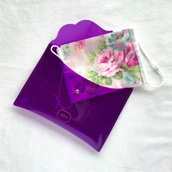 成人女性面膜盒&lt;深紫色&gt;用聚氯乙烯材料製成的無袋，可完全清洗 第1張的照片