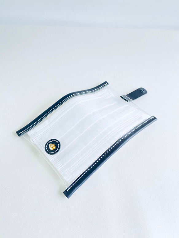 新作 ビニールポーチ　マスクケース　PVC＆本革　BLACK　コンパクトサイズ（受注生産） 4枚目の画像