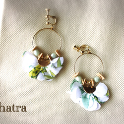 新作♡chiffonflower＆shell＊white＆green 3枚目の画像