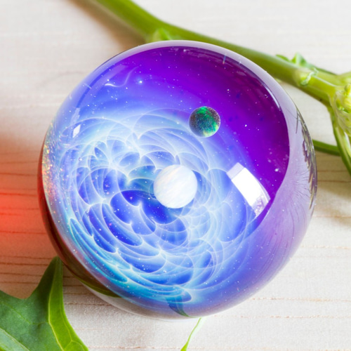 正規品】+α 宇宙ガラス ミニマーブル ホワイトオパール LED展示台