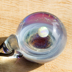 硝子仕掛けの宇宙　ガラスとんぼ玉ペンダント g-6 2枚目の画像
