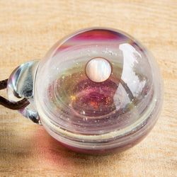 硝子仕掛けの宇宙　ガラスとんぼ玉ペンダント g-41 2枚目の画像