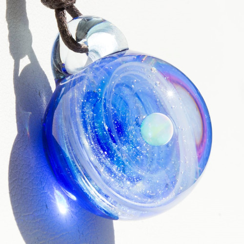 硝子仕掛けの宇宙 ガラスとんぼ玉ペンダント g-8 ネックレス