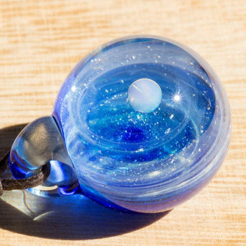 硝子仕掛けの宇宙 ガラスとんぼ玉ペンダント g-8 ネックレス