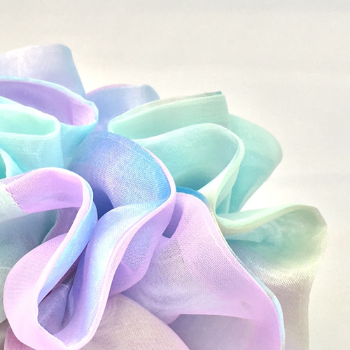 ハンドメイド　シュシュ　オーロラレース　オーダーページ ハンドメイドシュシュオーロラレースオーダーページ