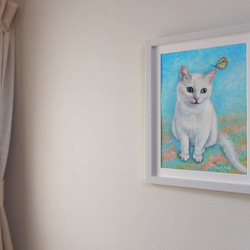 猫のメルヘン似顔絵【モデル掲載OKの方限定】【キャンセルOK】猫肖像画 （額付 / ホワイト）A4 スタンド付き 9枚目の画像