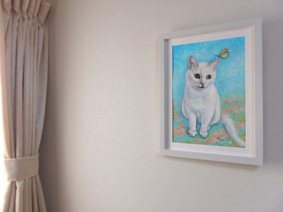 猫のメルヘン似顔絵【モデル掲載OKの方限定】【キャンセルOK】猫肖像画 （額付 / ホワイト）A4 スタンド付き 9枚目の画像