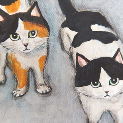 原画 「猫たちがやってくる町で」 F10号 ＃絵画 ＃ねこ ＃猫の絵 ＃三毛猫 ＃キジ白猫 ＃サバ白猫 ＃白黒猫＃茶白猫 3枚目の画像